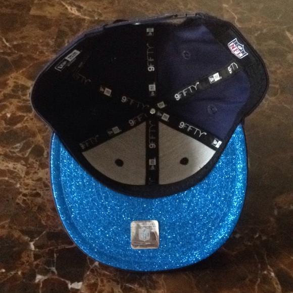 SOLD! BRAND NEW! Woman's New Era Titans Cap! - Picture 7 of 8